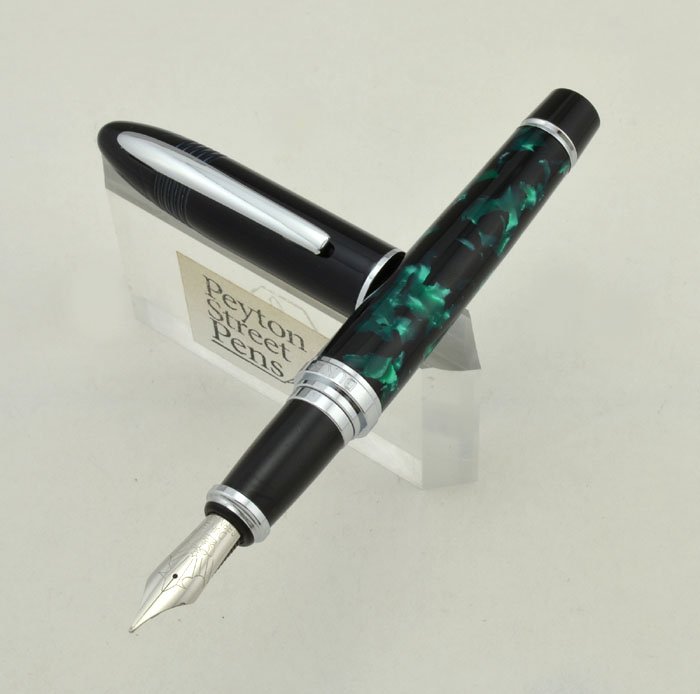 Duke 911 Shark Fountain Pen - Black Cap, Green Barrel, Fine (New